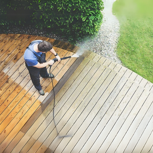 Professional Pressure Cleaner Services
